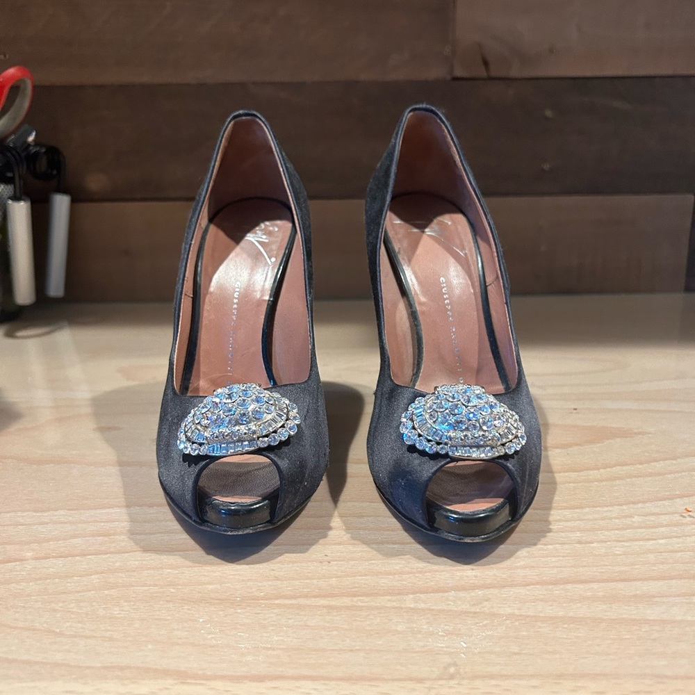 Giuseppe Zanotti diamond toe black satin heel